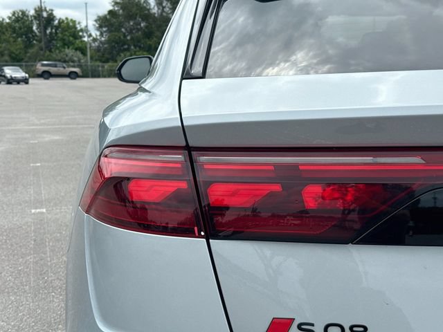 Used 2024 Audi SQ8 Prestige w/ Prestige Package AWD/4WD image 10