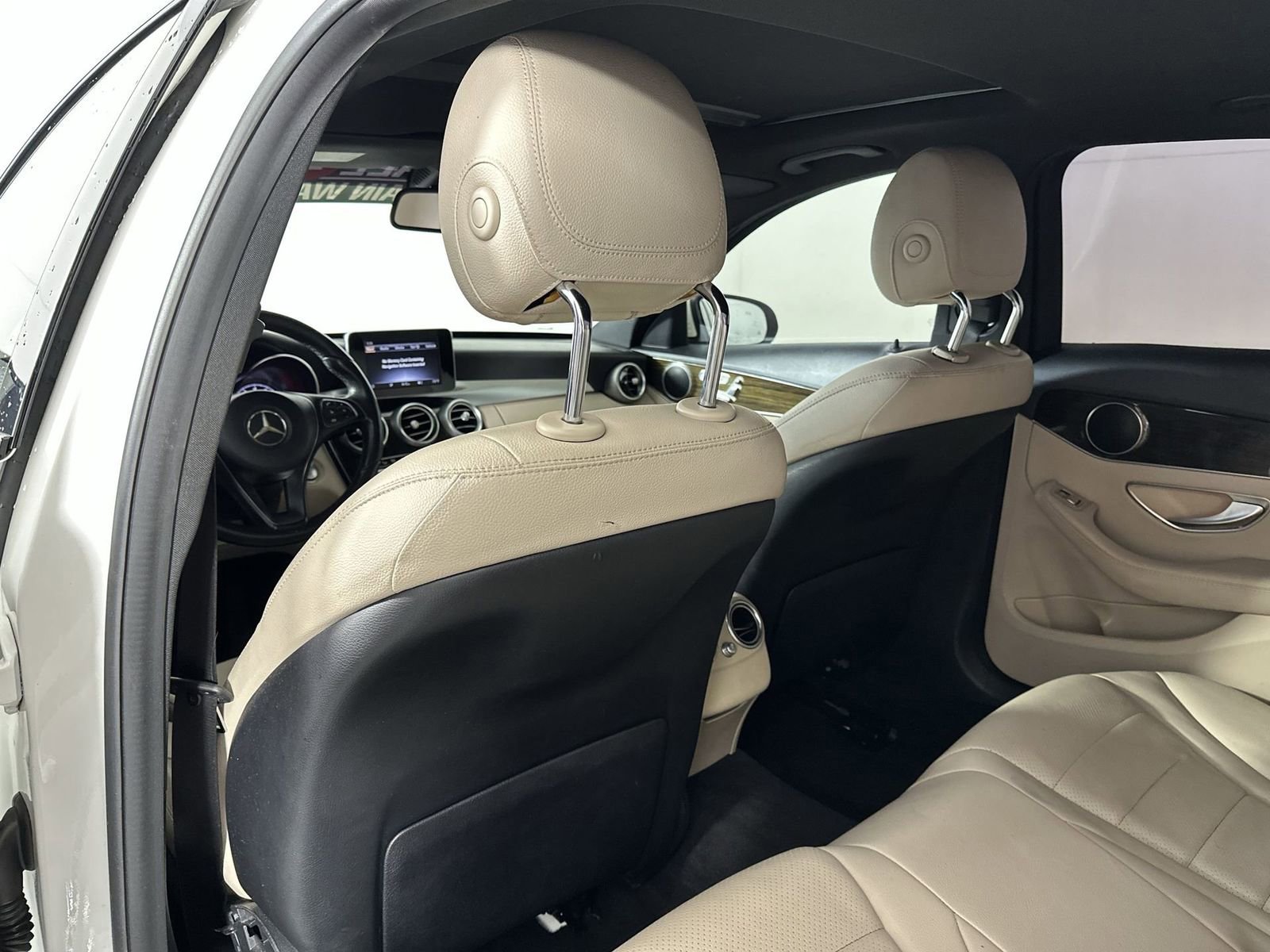 Used 2018 Mercedes-Benz C 300 C 300 image 28