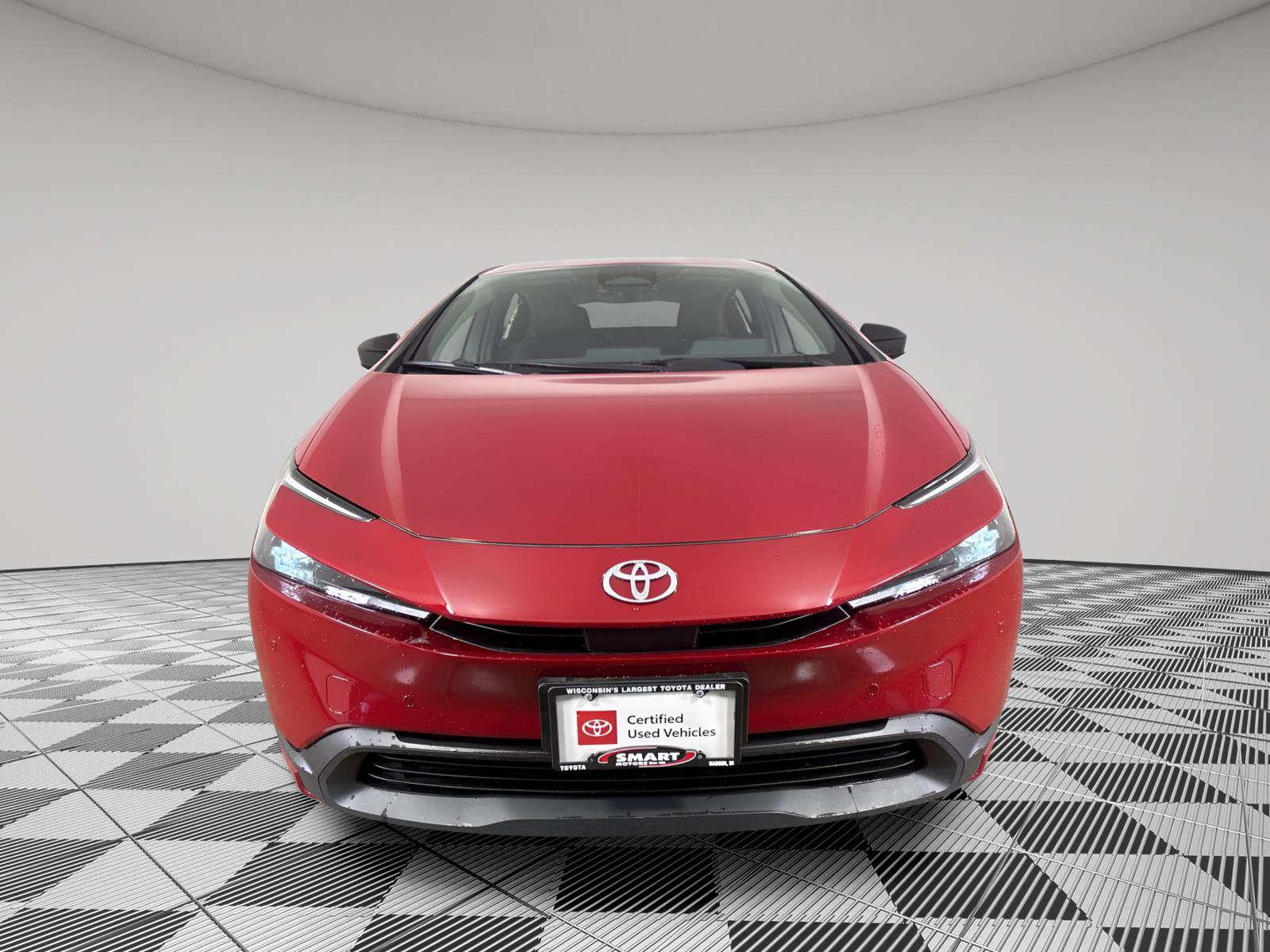 Used 2023 Toyota Prius LE image 8
