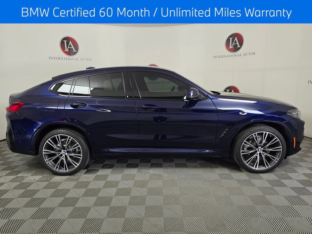 Certified 2023 BMW X4 xDrive30i w/ M Sport Package AWD/4WD image 3