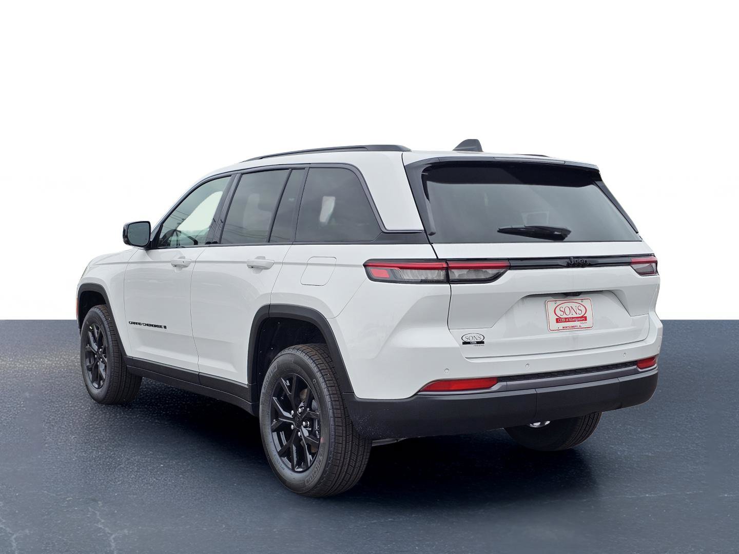New 2026 Jeep Grand Cherokee Altitude RWD image 12