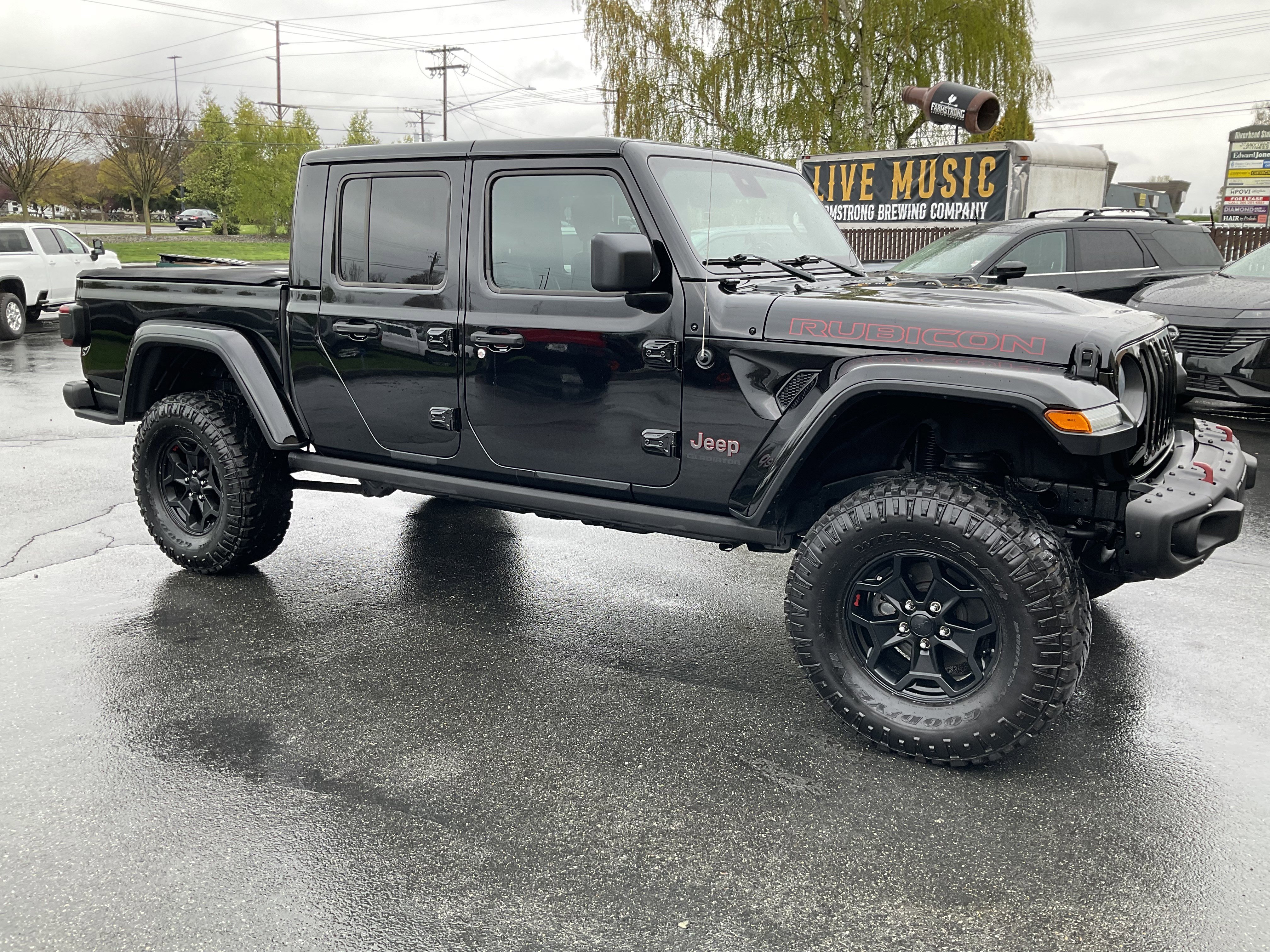 Used 2020 Jeep Gladiator Rubicon w/ Advanced Safety Group image 1