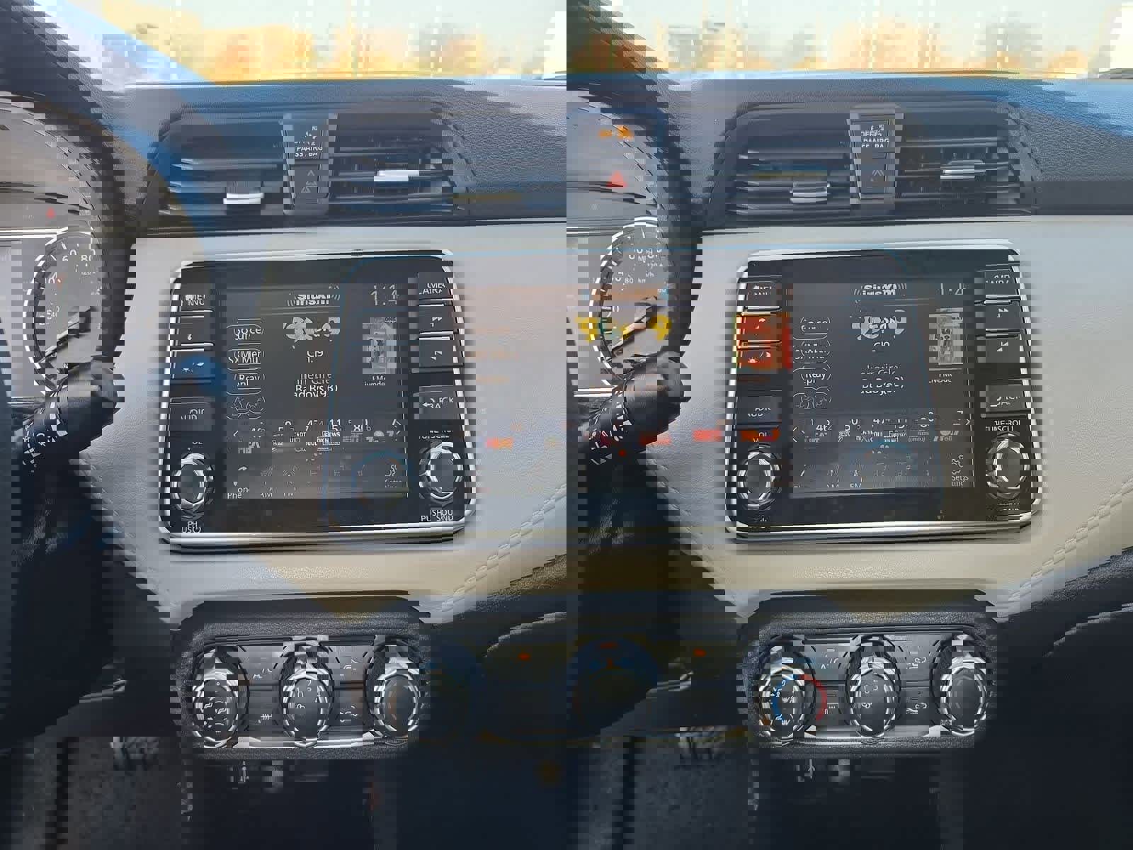 Used 2021 Nissan Versa SV image 25