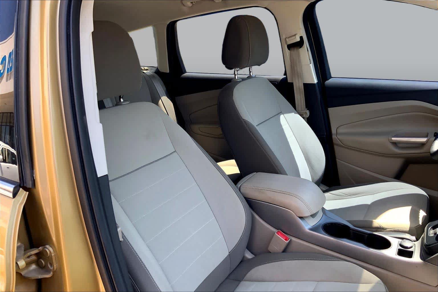 Used 2014 Ford Escape SE FWD image 9