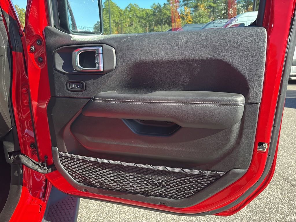 Used 2021 Jeep Wrangler Unlimited Sahara w/ Cold Weather Group image 25