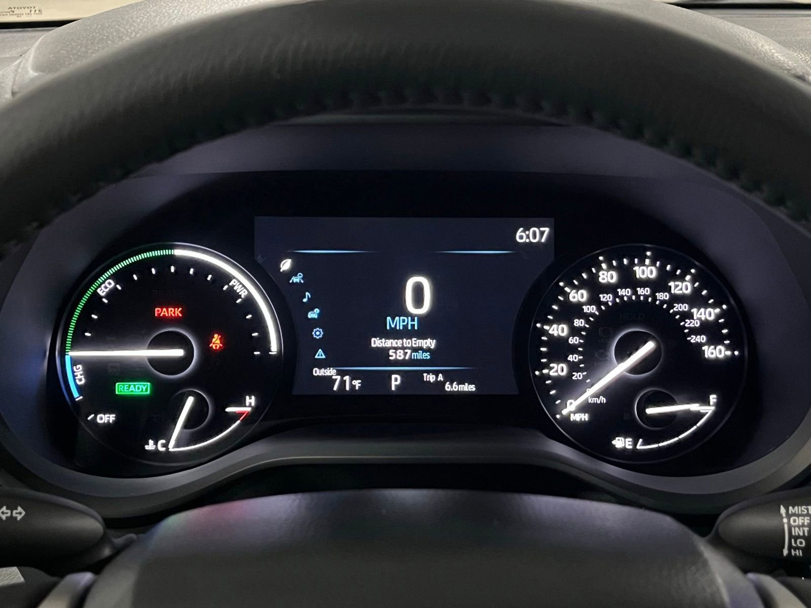 New 2026 Toyota Sienna XLE FWD image 30