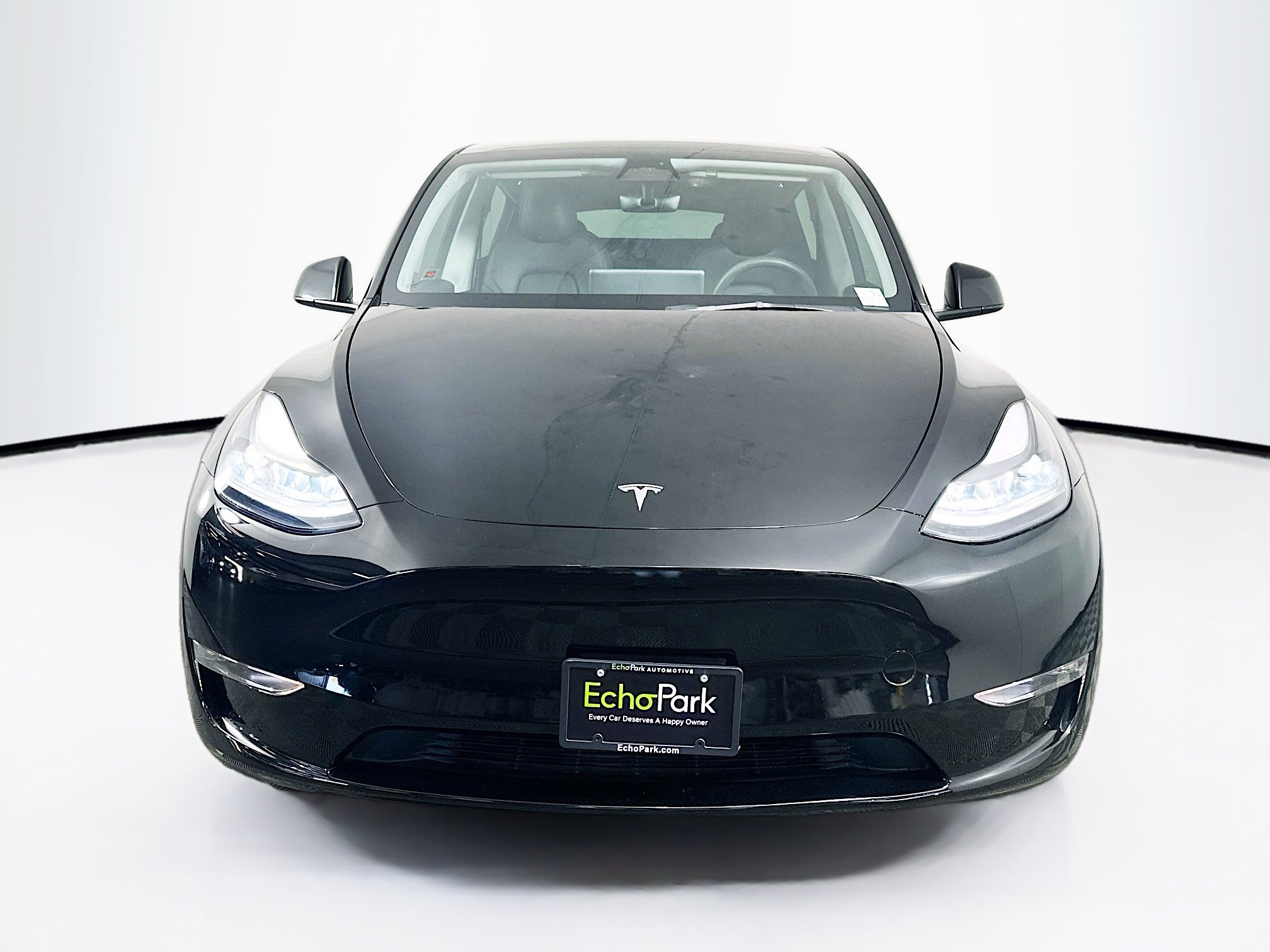 Used 2023 Tesla Model Y Performance image 2