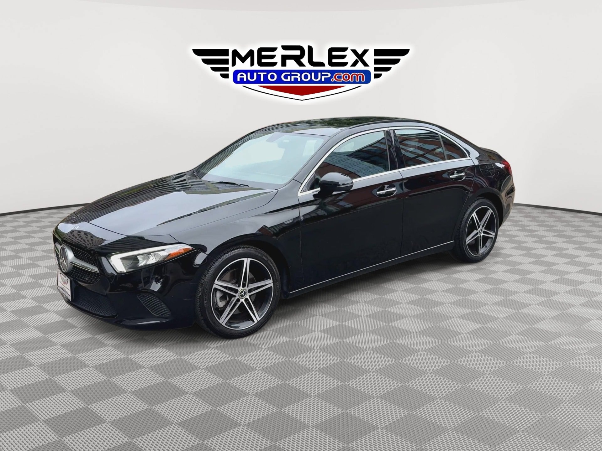 Used 2019 Mercedes-Benz A 220 4MATIC w/ Premium Package image 4