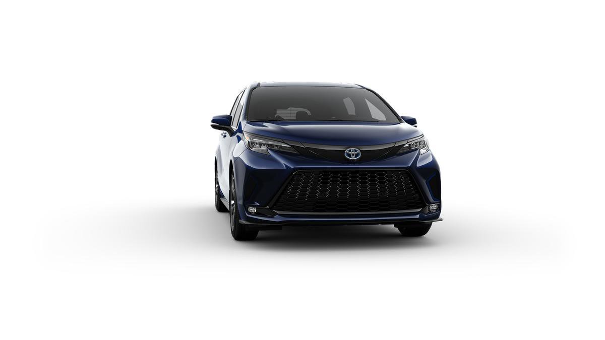 New 2025 Toyota Sienna XSE image 32