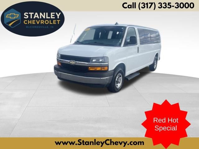 Used 2020 Chevrolet Express 3500 LT w/ LT Preferred Equipment Group RWD image 1