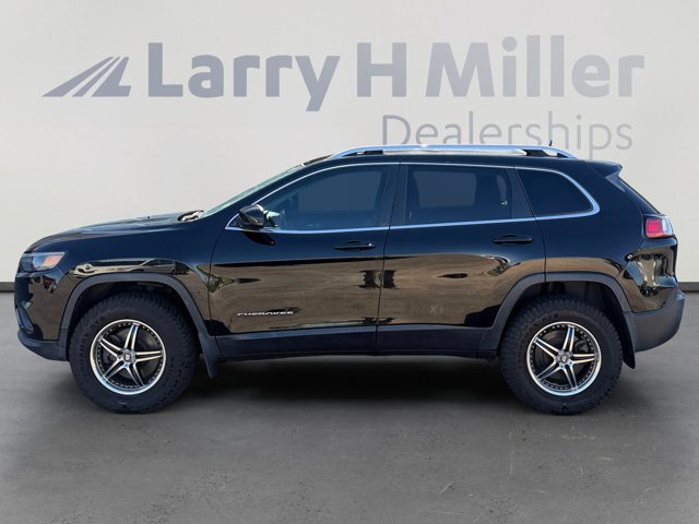 Used 2020 Jeep Cherokee Latitude Lux w/ Comfort/Convenience Group AWD/4WD image 2