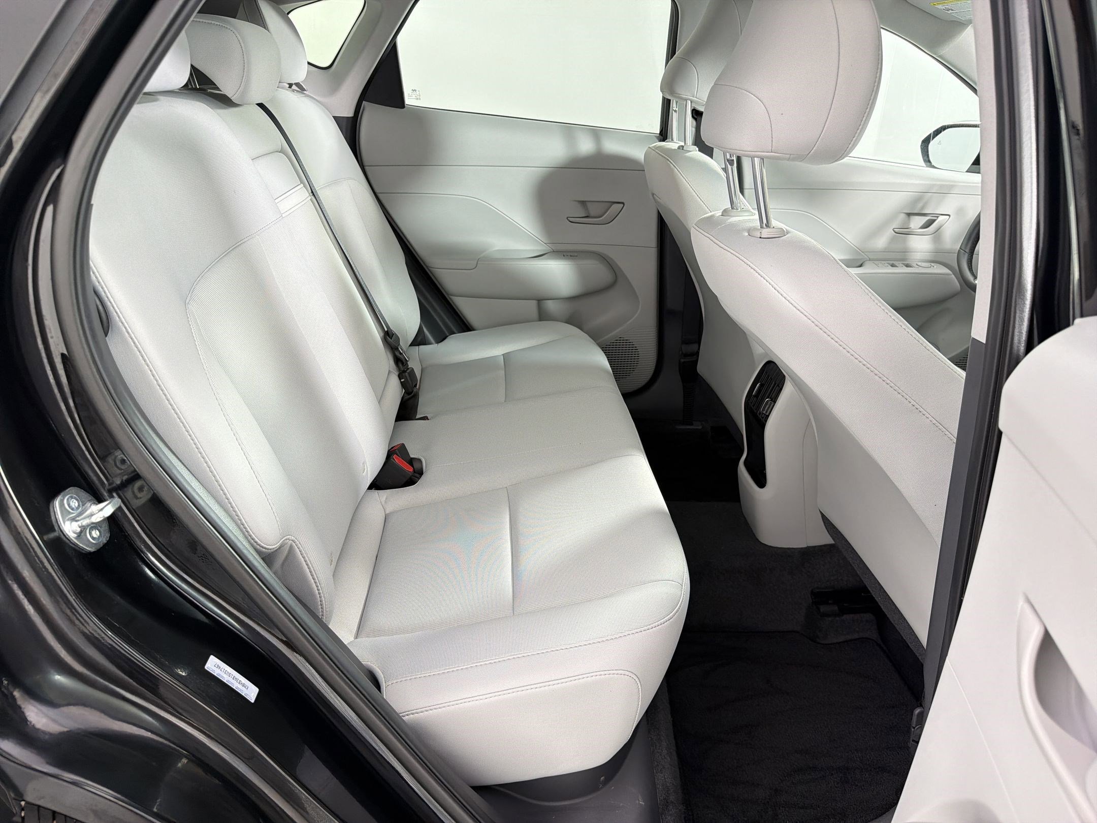 Certified 2025 Hyundai Kona SEL FWD image 28