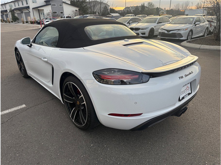 Used 2018 Porsche 718 Boxster S RWD image 45