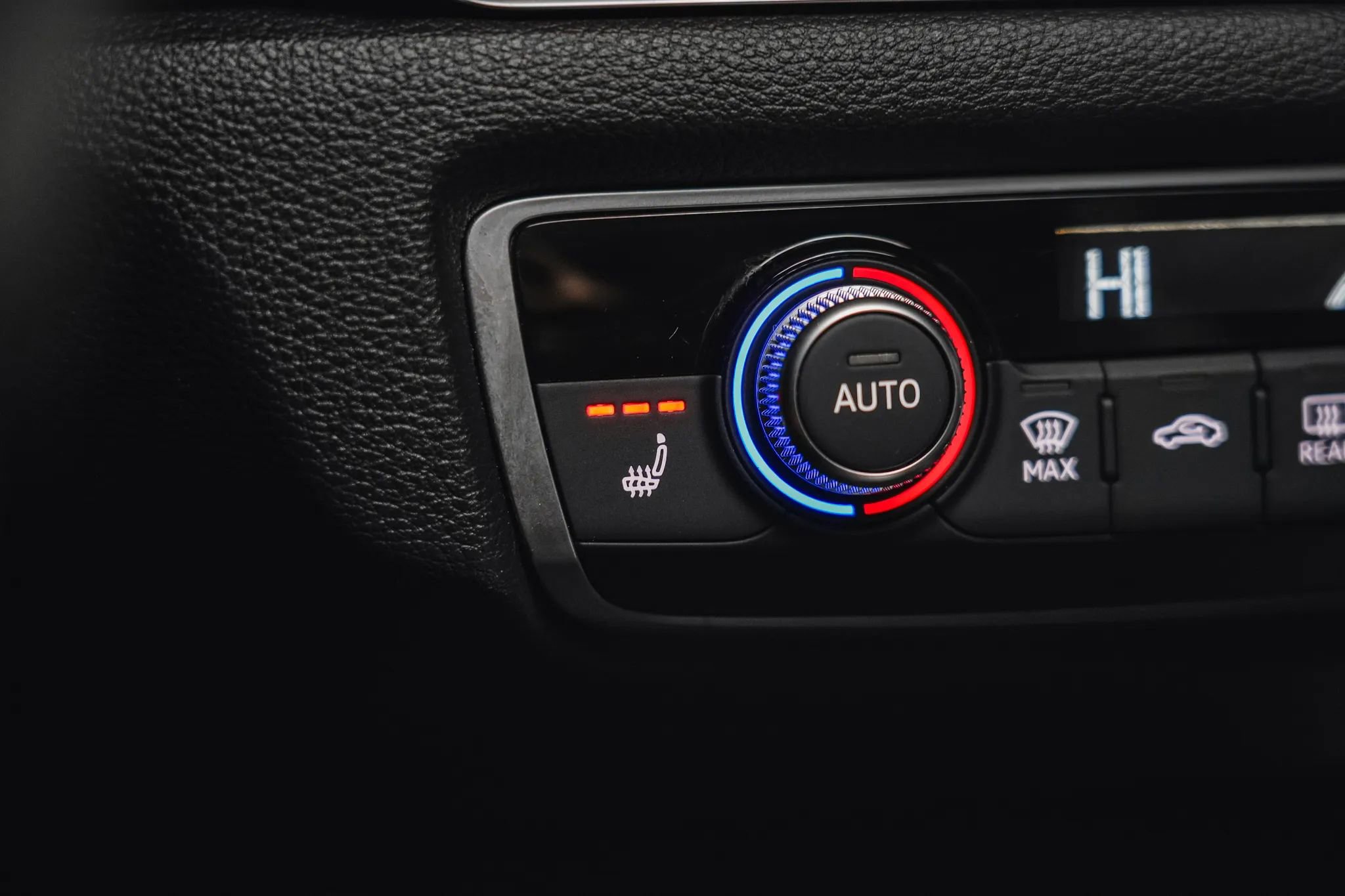 Used 2020 Audi RS 3 w/ Navigation Package image 53