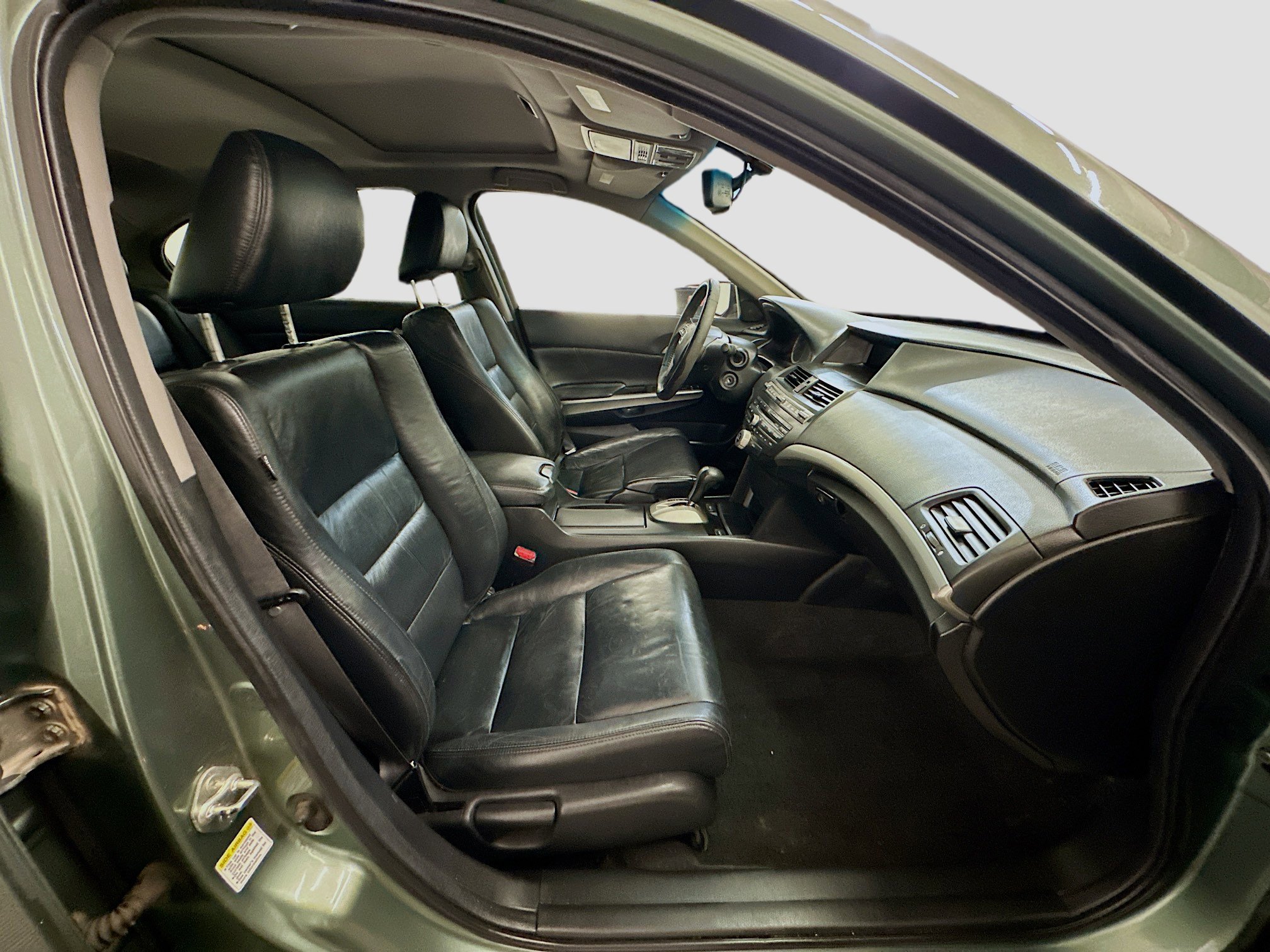 Used 2010 Honda Accord EX-L image 31