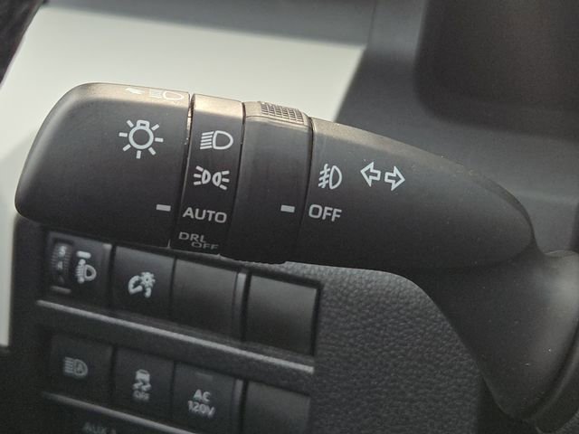 Used 2024 Toyota Tacoma TRD Sport w/ TRD Sport Upgrade Package image 29