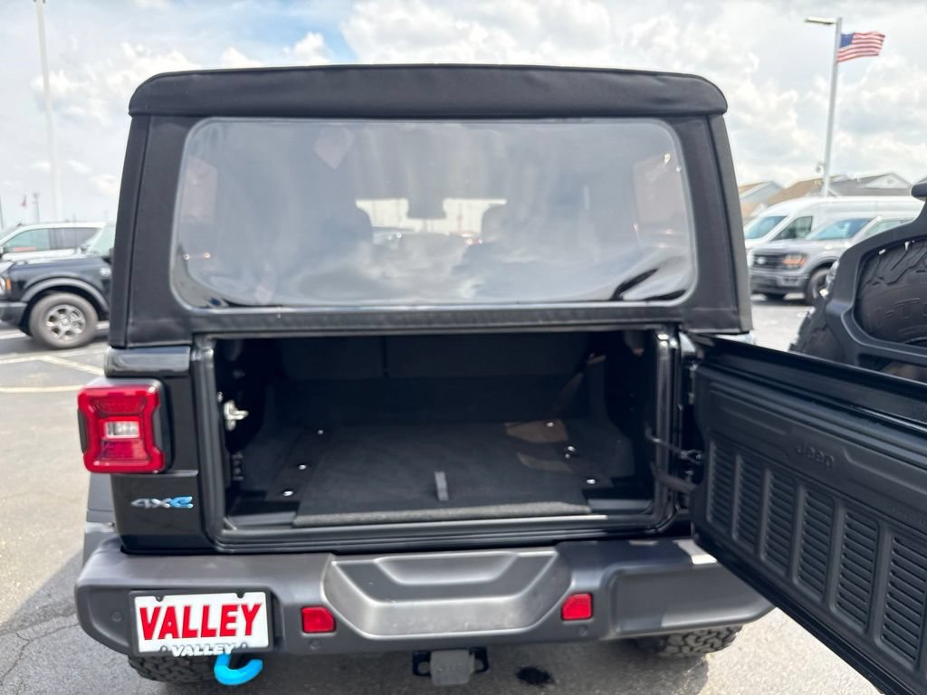 Used 2024 Jeep Wrangler Unlimited AWD/4WD image 40