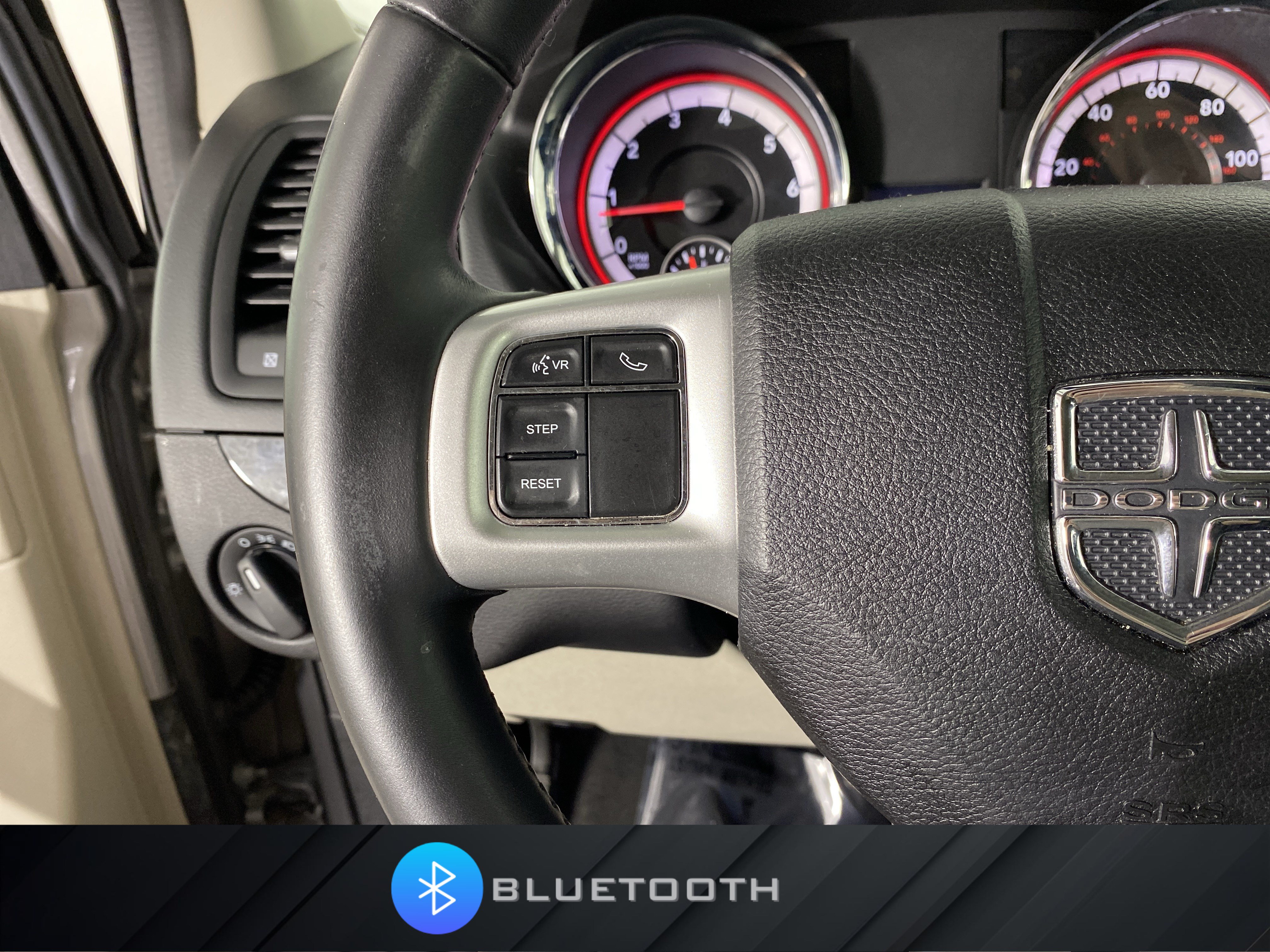 Used 2017 Dodge Grand Caravan SE w/ Power Window Group FWD image 21