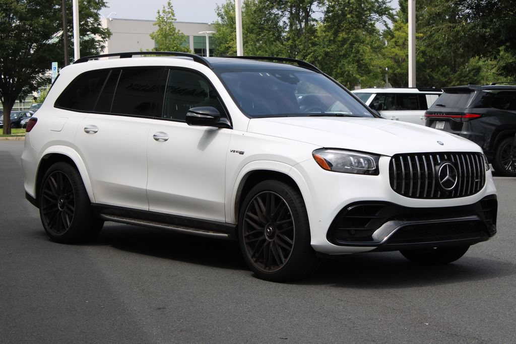 Used 2024 Mercedes-Benz GLS 63 AMG 4MATIC image 2