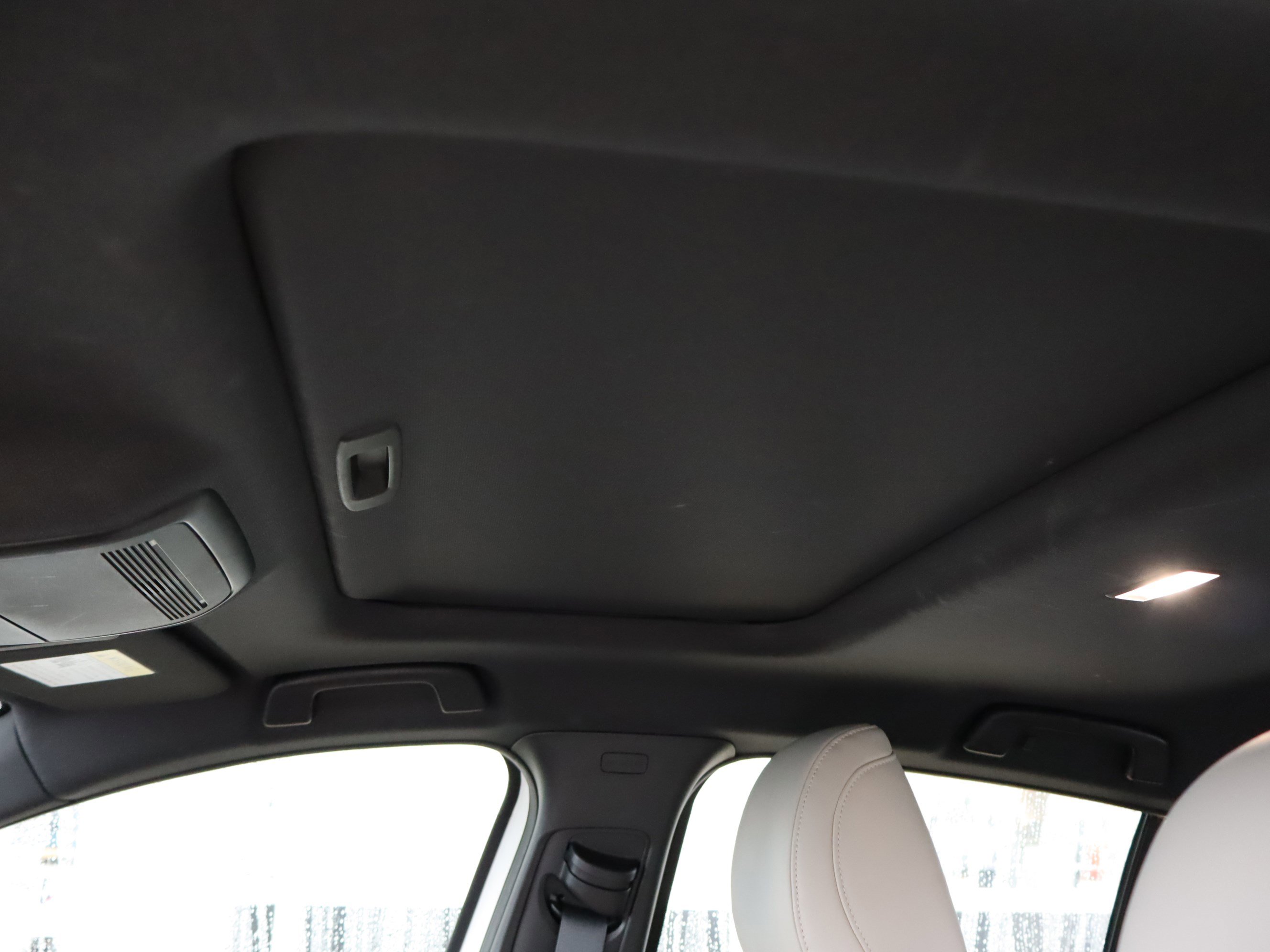 Used 2021 MAZDA MAZDA3 s image 18