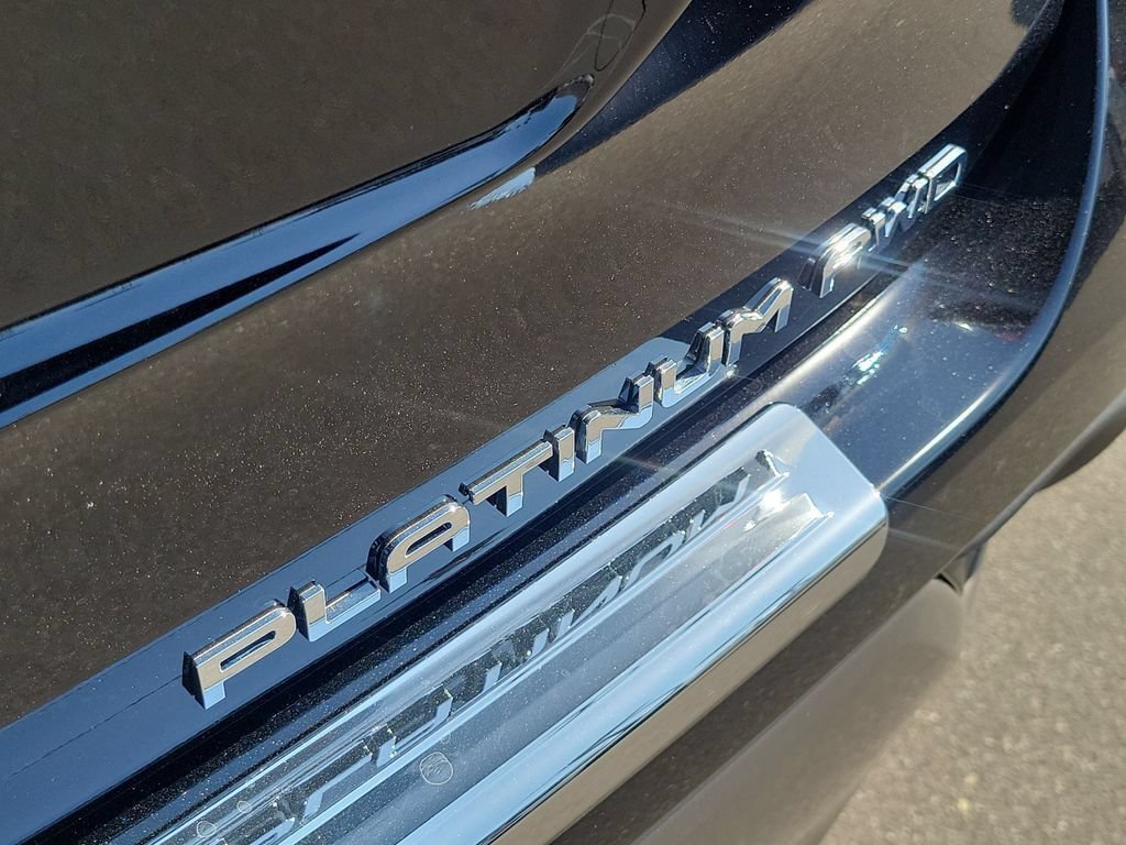 New 2026 Toyota Highlander Platinum AWD/4WD image 8