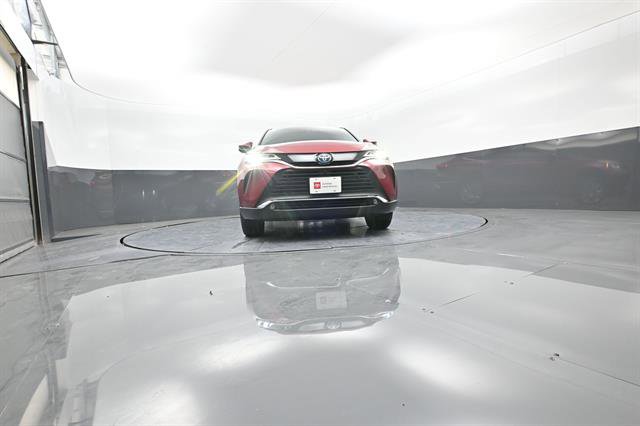 Certified 2024 Toyota Venza Limited image 29