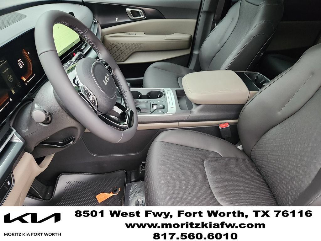 New 2026 Kia Carnival FWD image 9