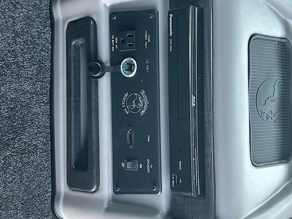 New 2025 Chevrolet Express 2500 Extended w/ Driver Convenience Package image 22