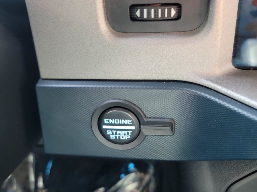 Used 2024 Ford Bronco Outer Banks AWD/4WD image 23