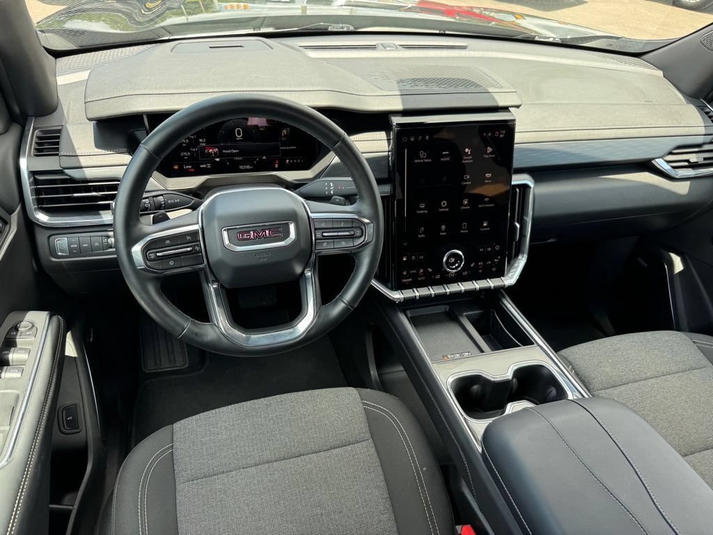 Used 2025 GMC Acadia Elevation AWD/4WD image 16