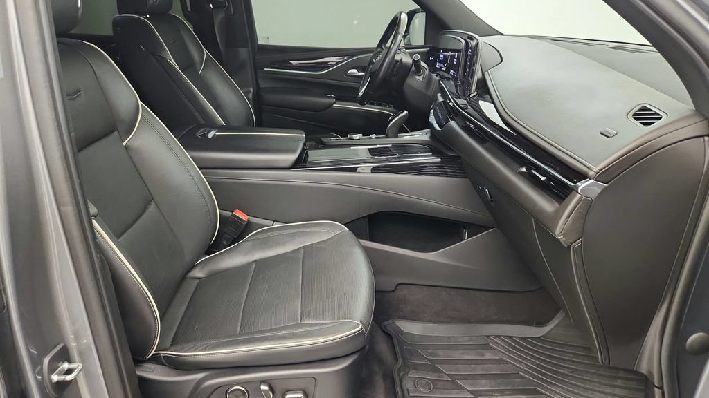 Used 2021 Cadillac Escalade Sport w/ LPO, ONYX Package AWD/4WD image 42