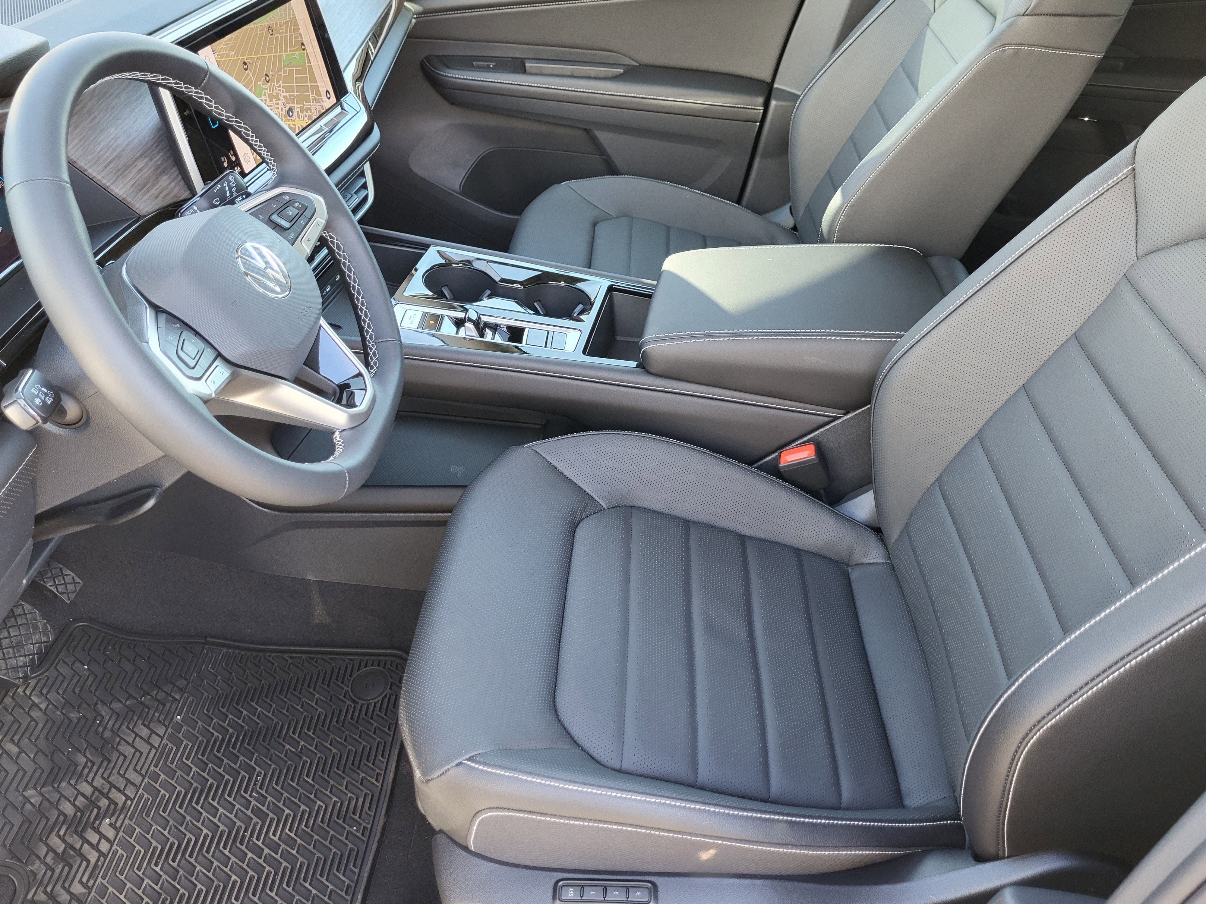 New 2026 Volkswagen Atlas SEL image 16