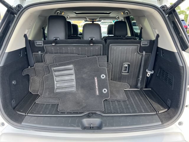 Used 2023 Nissan Pathfinder SL w/ SL Premium Package AWD/4WD image 27