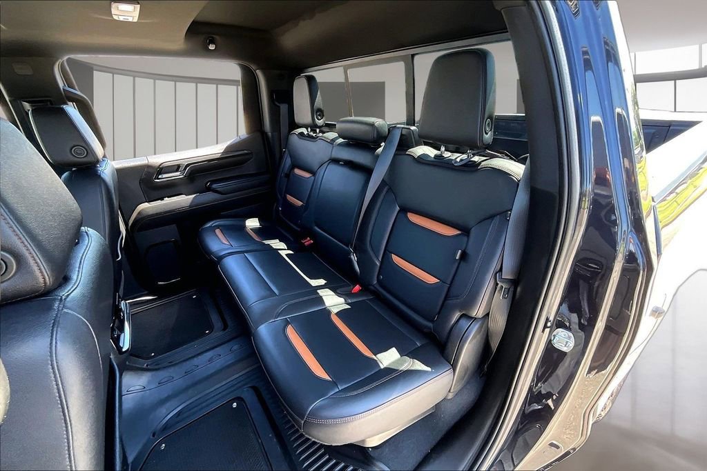 Used 2022 GMC Sierra 1500 AT4 w/ AT4 Premium Package AWD/4WD image 28