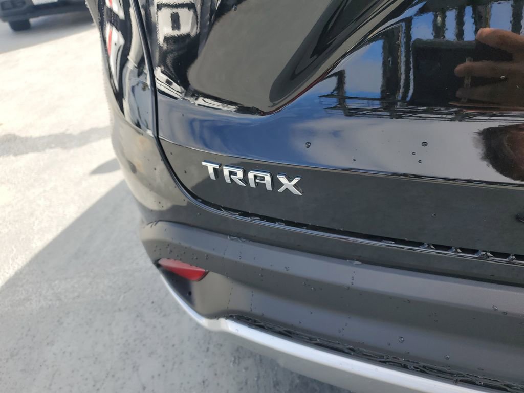 New 2026 Chevrolet Trax LT image 7