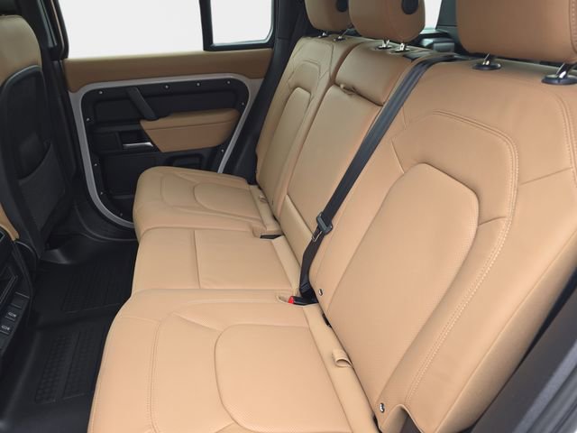 New 2026 Land Rover Defender 110 X-Dynamic SE AWD/4WD image 11