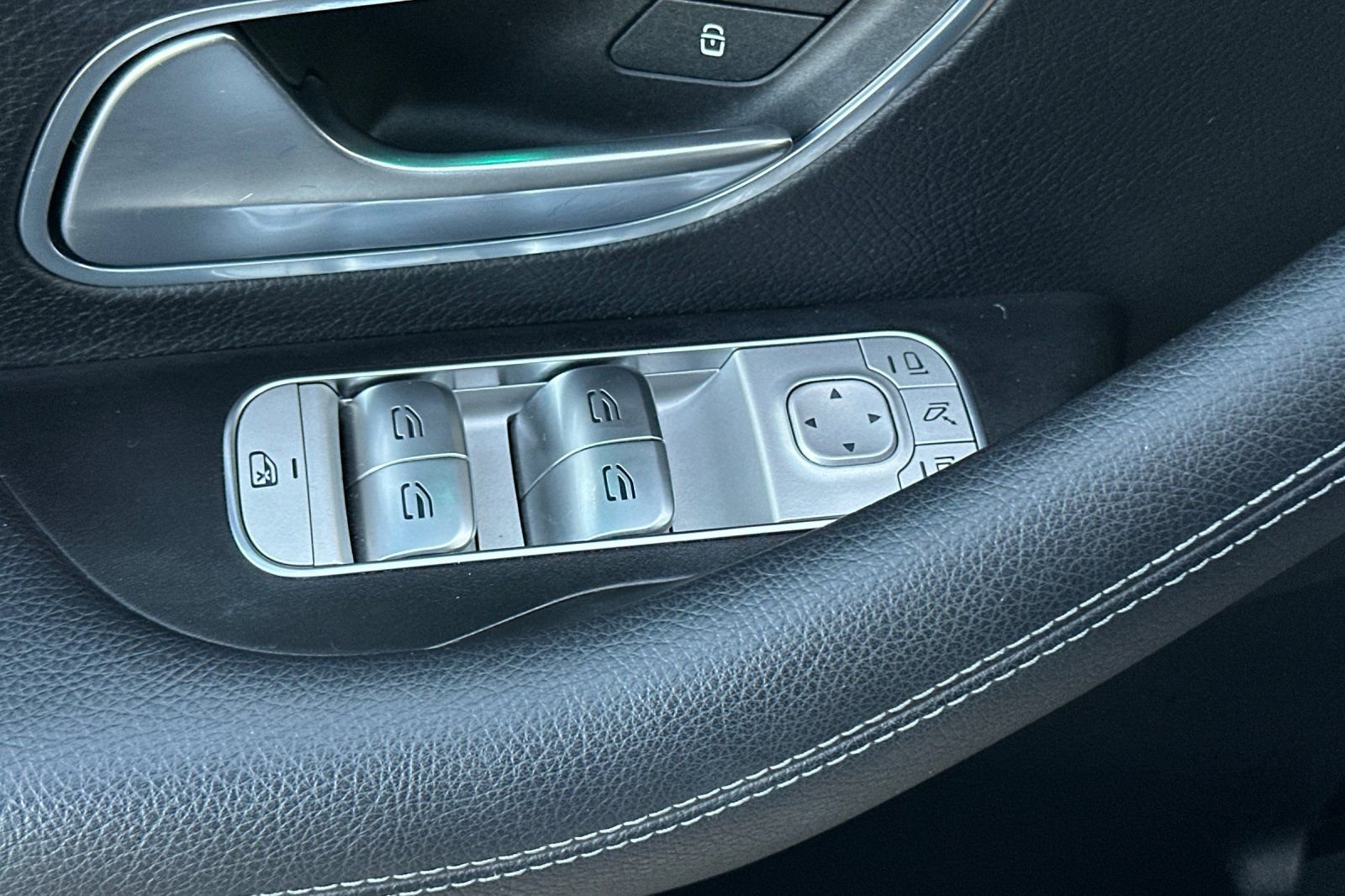 Certified 2022 Mercedes-Benz GLE 350 4MATIC image 27