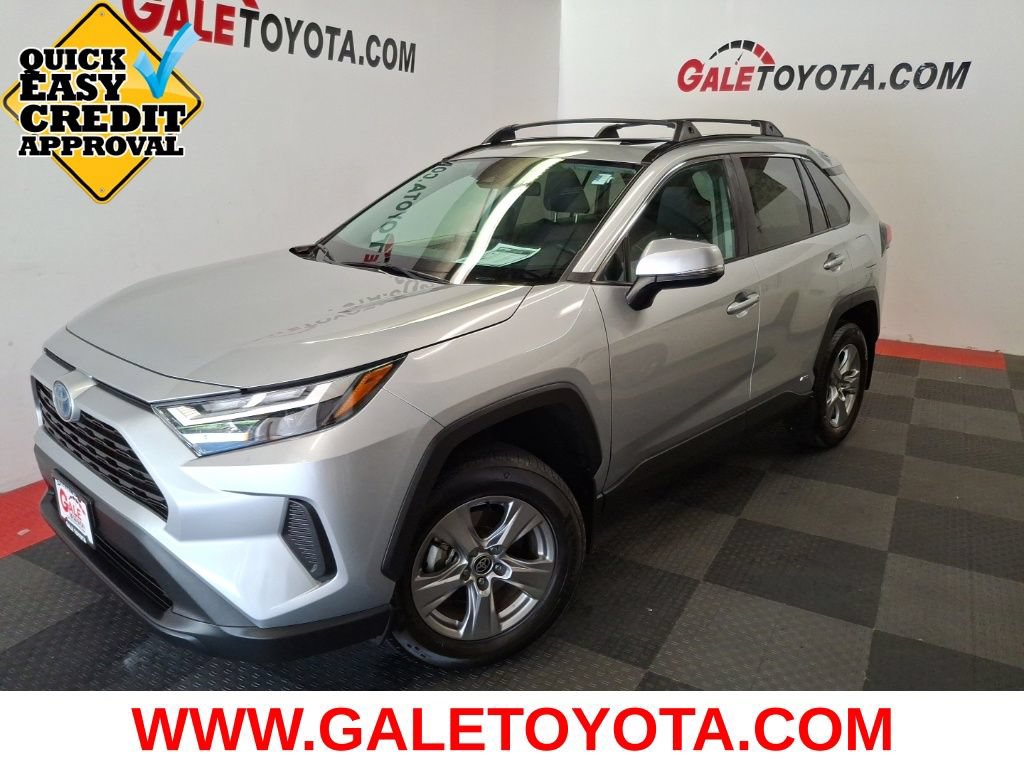 Used 2024 Toyota RAV4 XLE w/ Convenience Package AWD/4WD image 1