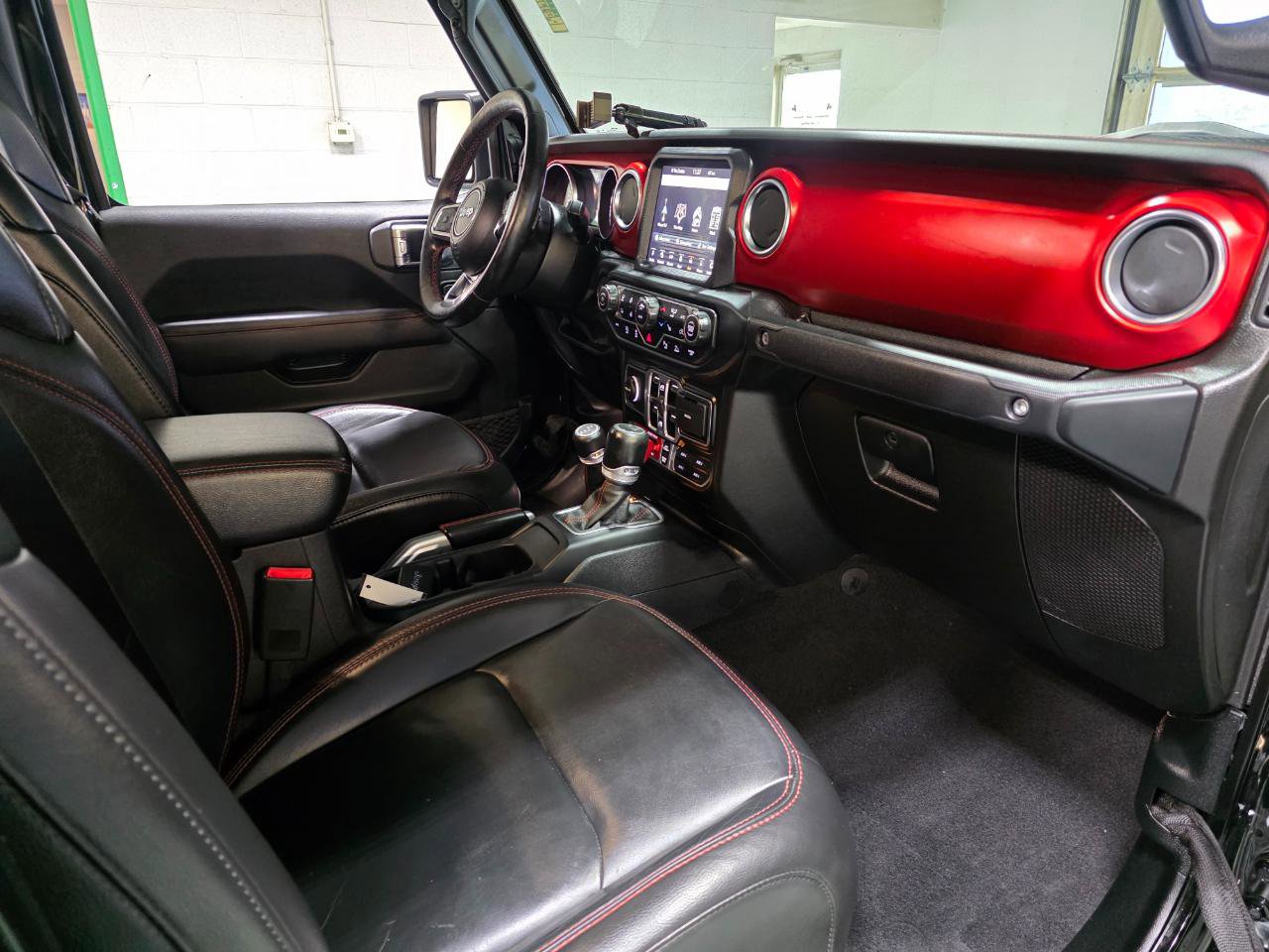 Used 2020 Jeep Gladiator Rubicon image 29