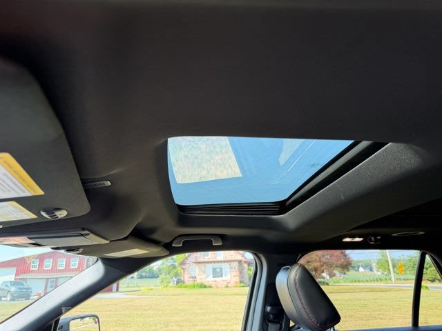 Used 2019 Ford Explorer Sport w/ Equipment Group 401A AWD/4WD image 19