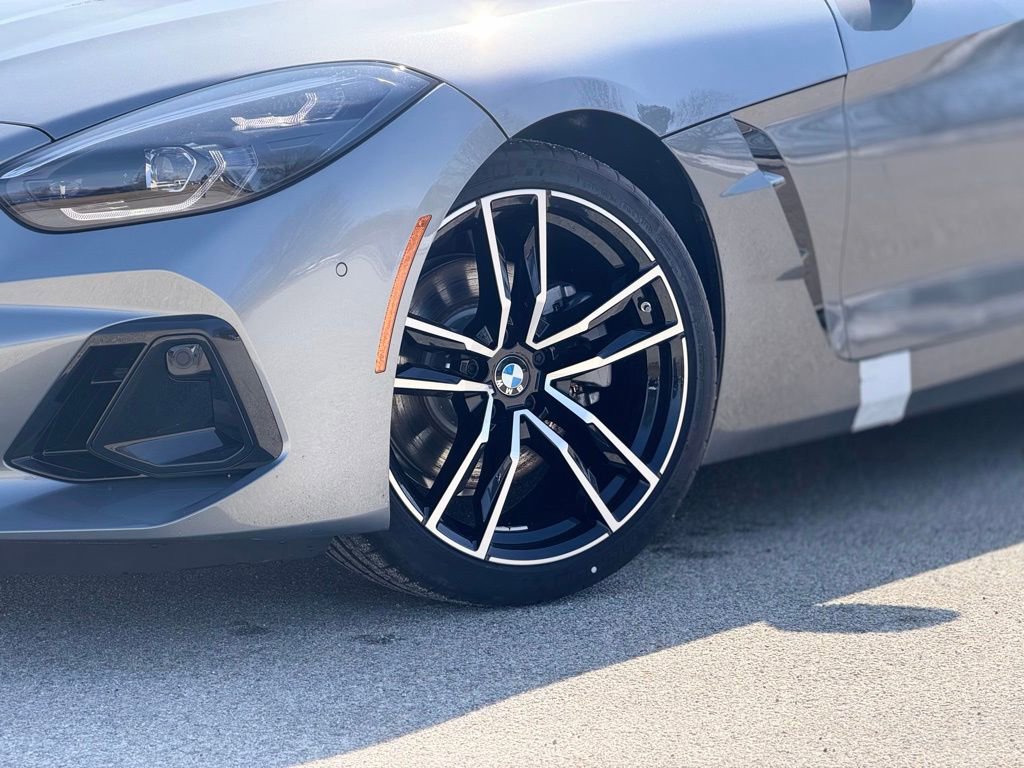 New 2026 BMW Z4 sDrive30i w/ Premium Package RWD image 2