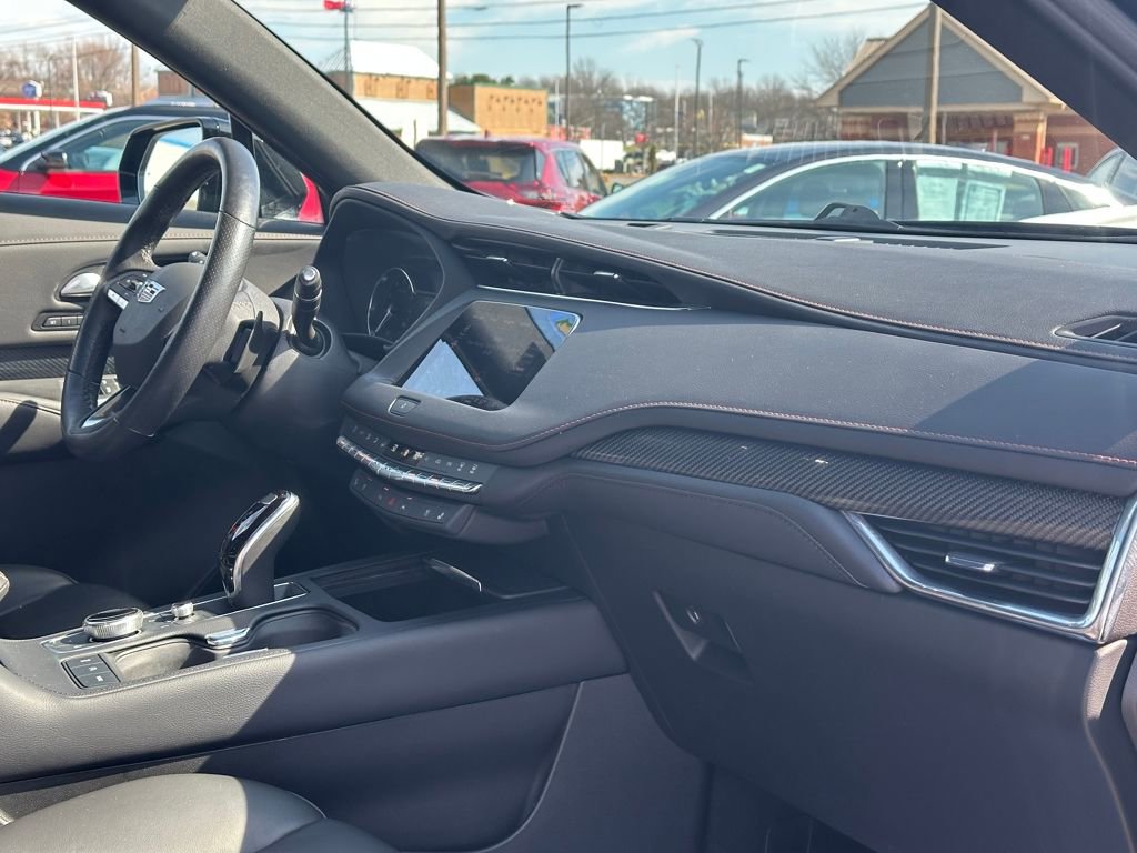 Used 2023 Cadillac XT4 Sport image 19