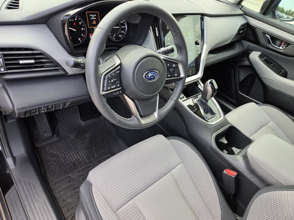 Used 2025 Subaru Outback Premium AWD/4WD image 20