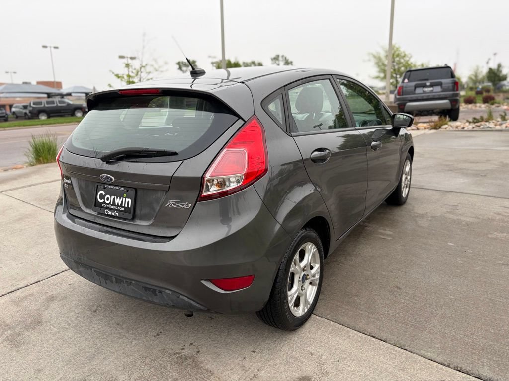 Used 2016 Ford Fiesta SE FWD image 5