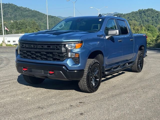 Certified 2024 Chevrolet Silverado 1500 Custom Trail Boss w/ LPO, Dark Essentials Package AWD/4WD image 29