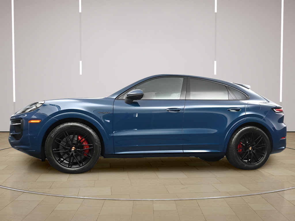 Certified 2025 Porsche Cayenne S AWD/4WD image 33