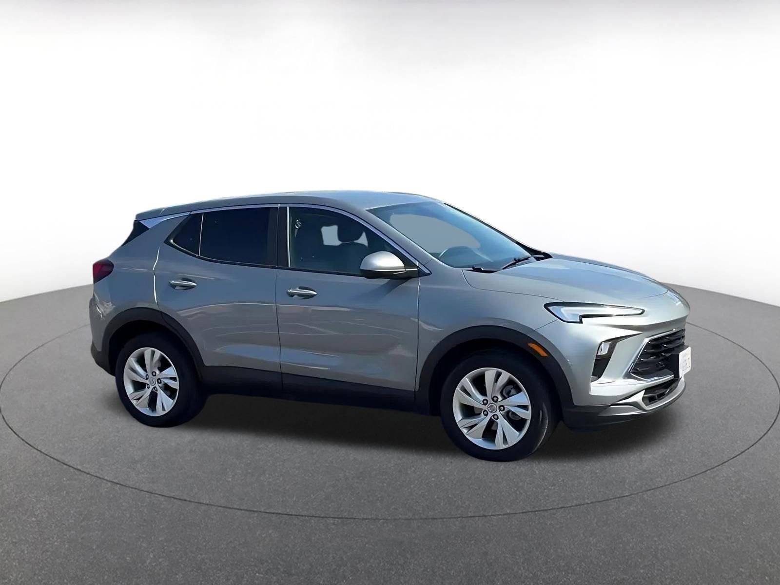 Used 2025 Buick Encore GX Preferred image 2