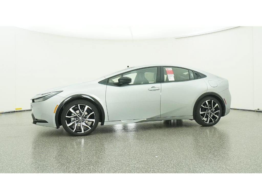 New 2026 Toyota Prius Plug-In Hybrid image 18