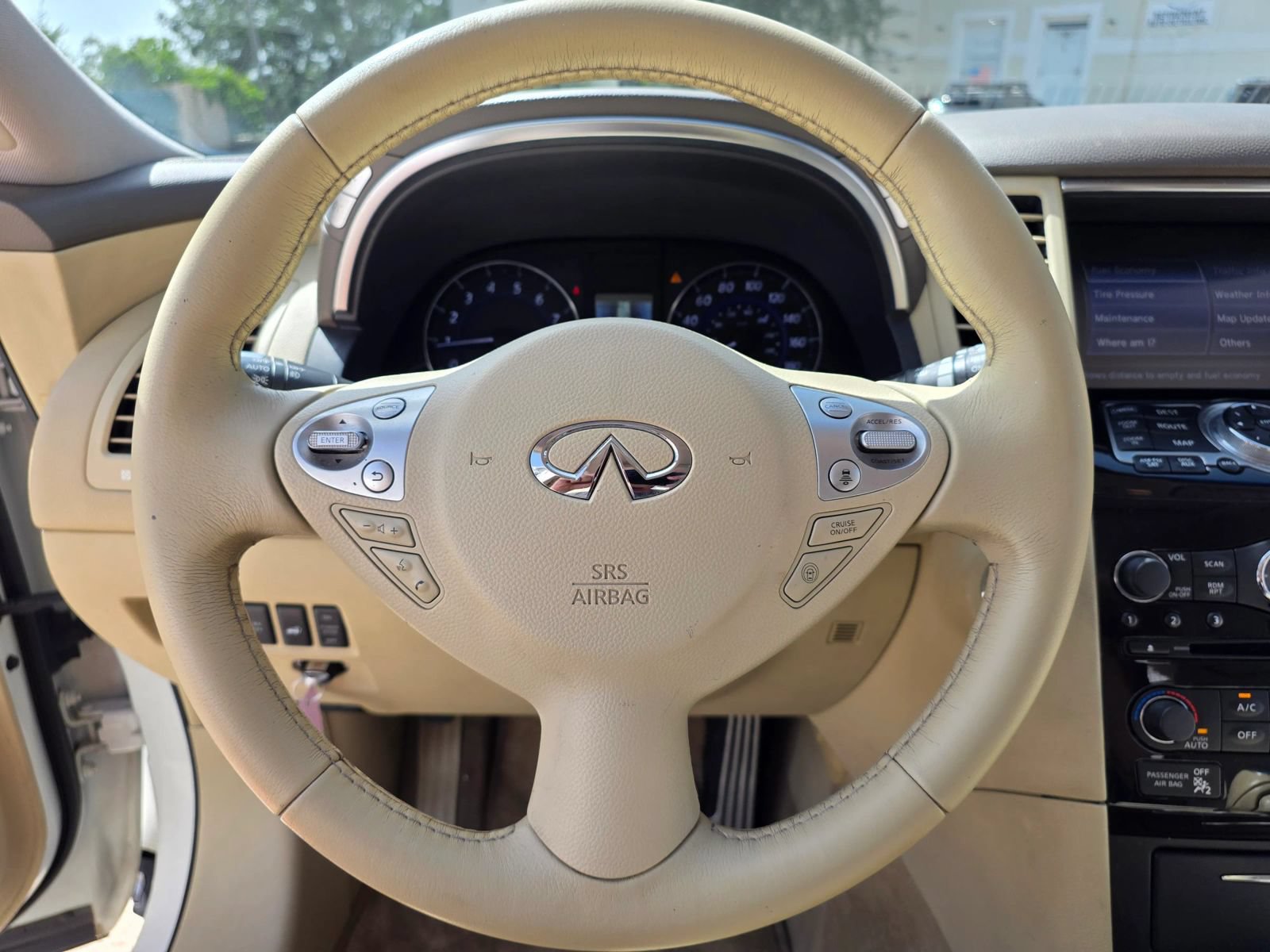 Used 2012 INFINITI FX35 2WD w/ Premium Pkg image 33