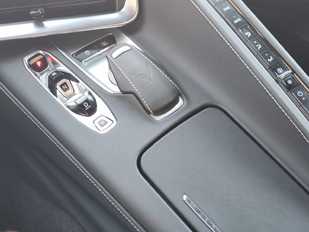 Used 2023 Chevrolet Corvette Stingray Preferred Conv w/ Z51 Performance Package RWD image 22